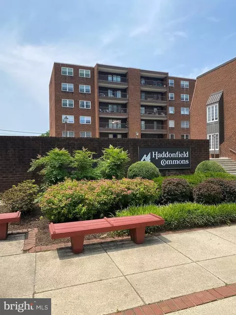 503 Haddonfield Cmns #503, Haddonfield, NJ 08033