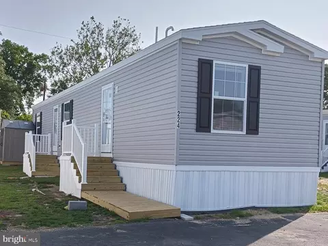1405 Farrell Ave #224, Cherry Hill, NJ 08002