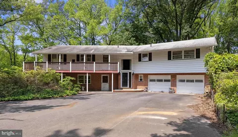 49 Clover Ave, Gloucester City, NJ 08030