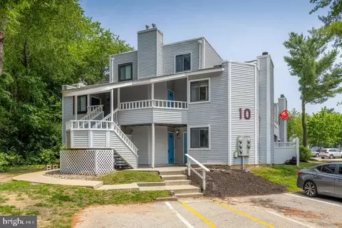 1004 Berwyck Ct, Sicklerville, NJ 08081