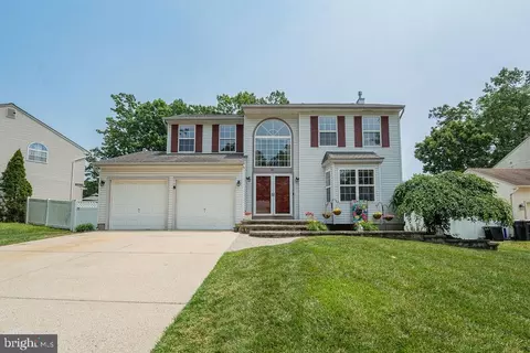 89 Vance Ave, Sicklerville, NJ 08081