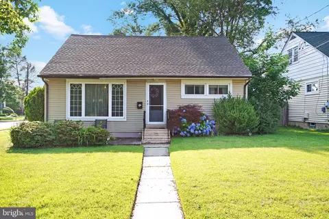 67 Avon Rd, Haddonfield, NJ 08033