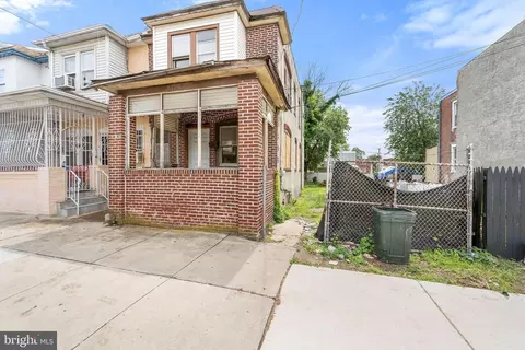 977 N 23rd St, Camden, NJ 08105