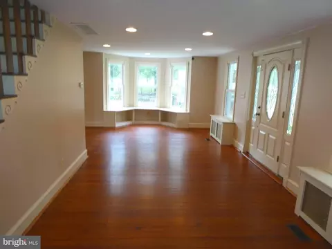 126 E Central Ave, Hammonton, NJ 08037 photo 9
