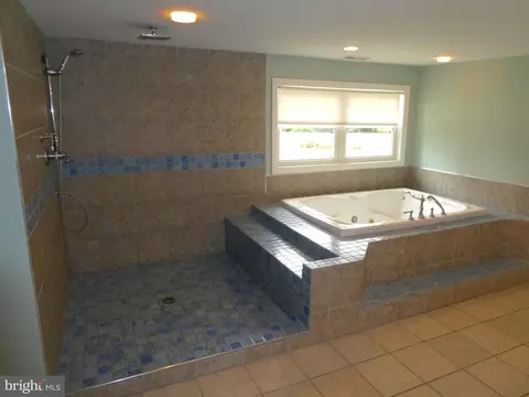 126 E Central Ave, Hammonton, NJ 08037 photo 23