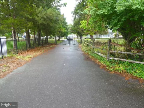126 E Central Ave, Hammonton, NJ 08037 photo 3