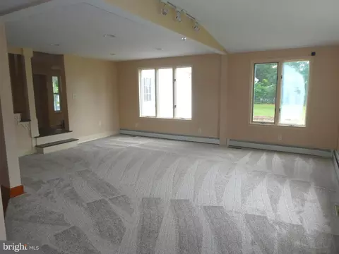 126 E Central Ave, Hammonton, NJ 08037 photo 14