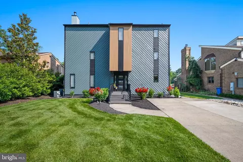 110 Rue Du Boise, Cherry Hill, NJ 08003