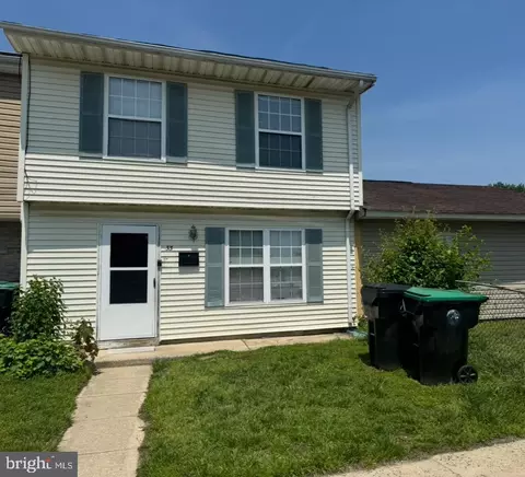 33 Milstone Ct, Sicklerville, NJ 08081