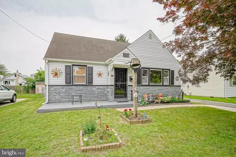 209 Nicholson Rd, Mount Ephraim, NJ 08059