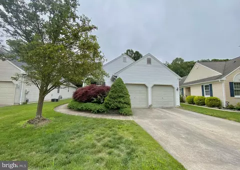 43 Glenview Way E, Gibbsboro, NJ 08026