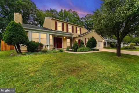 8 Sequoia Ct, Voorhees, NJ 08043