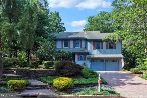 7 Westbrooke Ct, Voorhees, NJ 08043