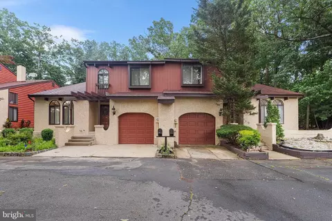 24 Del Sol Pl, Sicklerville, NJ 08081