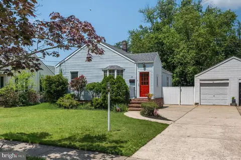 26 Rose Ln, Cherry Hill, NJ 08002