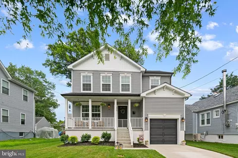16 E Collingswood Ave, Haddon Township, NJ 08107