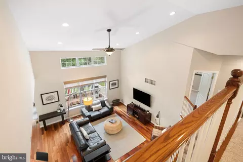 Entry Way - 420 E Cottage Ave, Haddonfield, NJ 08033 photo 1 of 8