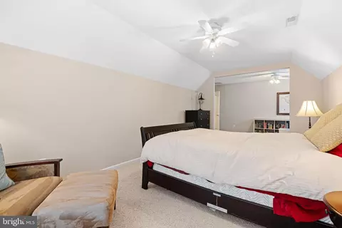 Bedroom - 420 E Cottage Ave, Haddonfield, NJ 08033 photo 5 of 7