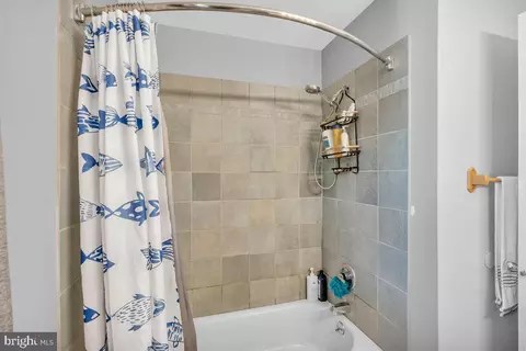 Bath - 105 Mason Run, Pine Hill, NJ 08021 photo 2 of 2