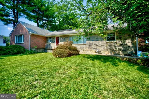 10 E Miami Ave, Cherry Hill, NJ 08034