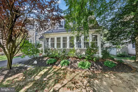 Exterior - 159 Wayne Ave, Haddonfield, NJ 08033 photo 4 of 8