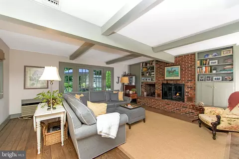 Living - 311 Rhoads Ave, Haddonfield, NJ 08033 photo 3 of 4
