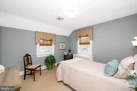 Bedroom - 311 Rhoads Ave, Haddonfield, NJ 08033 photo 4 of 9