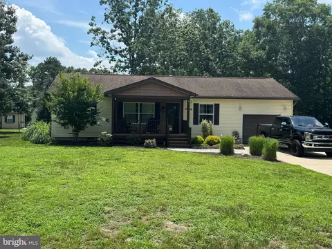 409 Elm Ave, Chesilhurst, NJ 08089