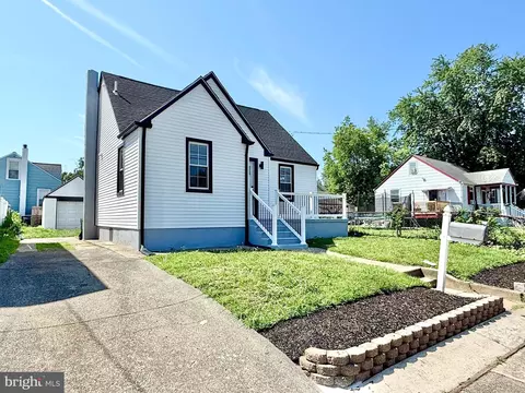 4716 River Rd, Pennsauken, NJ 08110