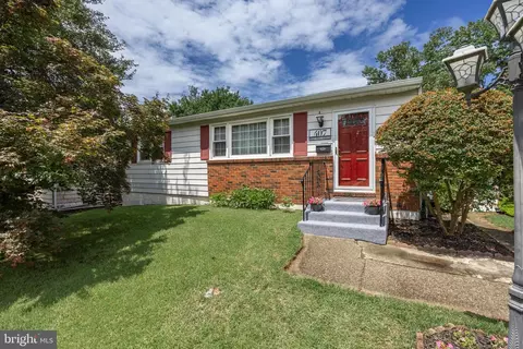 407 W 1st Ave, Runnemede, NJ 08078