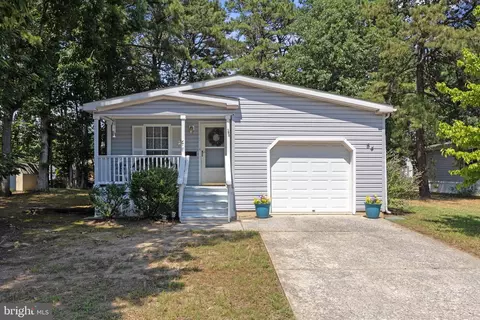 54 Shenandoah Dr, Sicklerville, NJ 08081