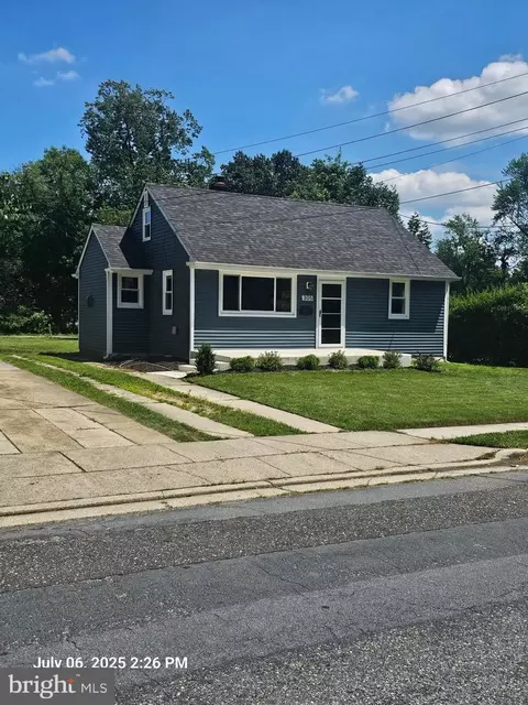305 Monroe Ave, Cherry Hill, NJ 08002