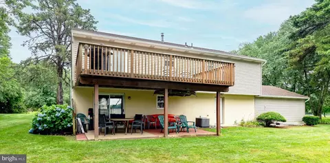 Exterior - 12 Seth Dr, Hammonton, NJ 08037 photo 2 of 6