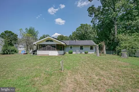 Exterior - 16 E Judith Dr, Hammonton, NJ 08037 photo 2 of 2