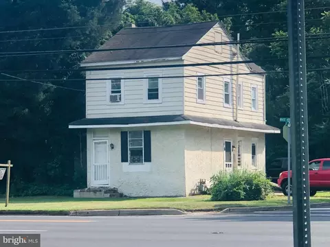 16 White Horse Pike, Waterford Works, NJ 08089