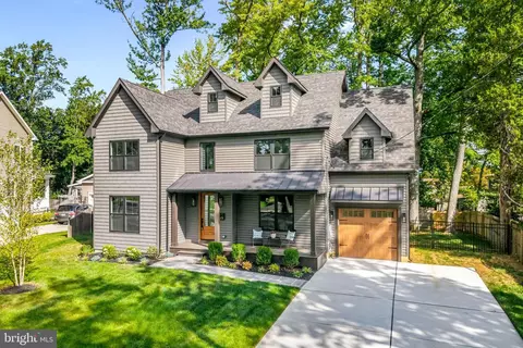 870 Cedar Ave, Haddonfield, NJ 08033