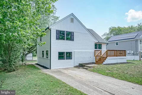 Exterior - 448 Spring Rd, Hammonton, NJ 08037 photo 3 of 6