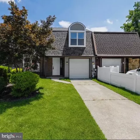 6 Heron Pl, Clementon, NJ 08021