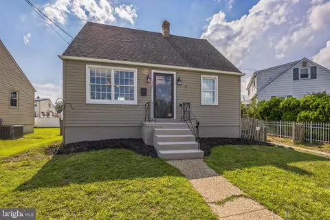 304 Bergen Ave, Bellmawr, NJ 08031