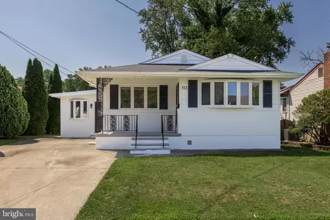 512 Lincoln Ave, Bellmawr, NJ 08031