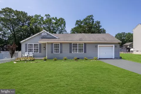 88 E 6th Ave, Pine Hill, NJ 08021