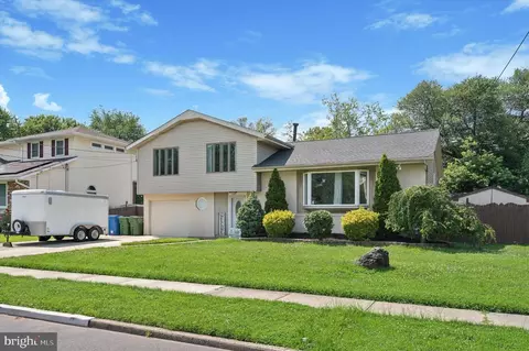 802 Edgemoor Rd, Cherry Hill, NJ 08034