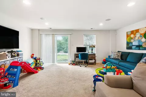 701 Emerson Ct, Clementon, NJ 08021 photo 6