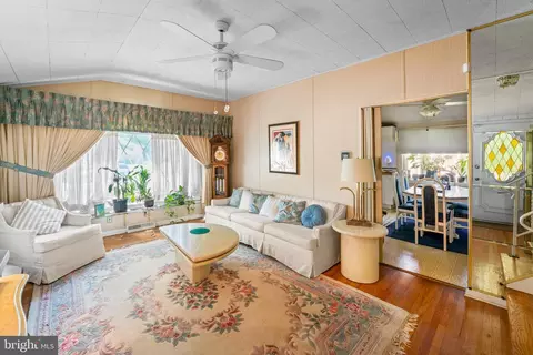 59 E Oak Ave, Lawnside, NJ 08045 photo 13