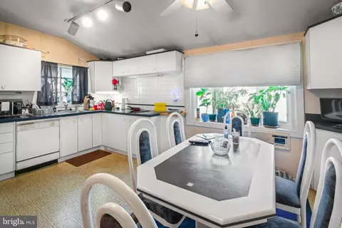 59 E Oak Ave, Lawnside, NJ 08045 photo 15