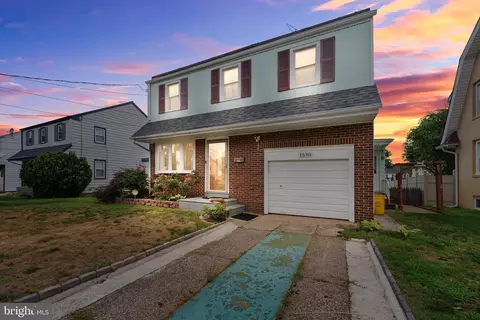 1530 49th St, Pennsauken, NJ 08110
