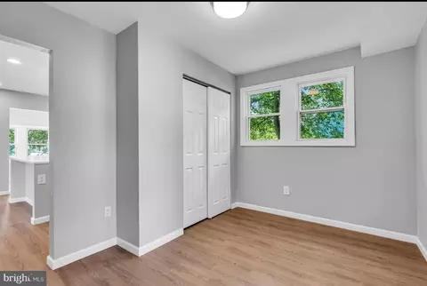 Entry Way - 239 W Evesham Rd, Runnemede, NJ 08078 photo 1 of 6