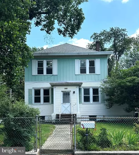 152 Evergreen Ave, Woodlynne, NJ 08107
