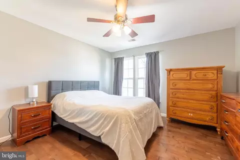 Bedroom - 27 Players Ln, Pine Hill, NJ 08021 photo 1 of 1