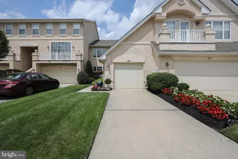 58 Buckingham Pl, Cherry Hill, NJ 08003